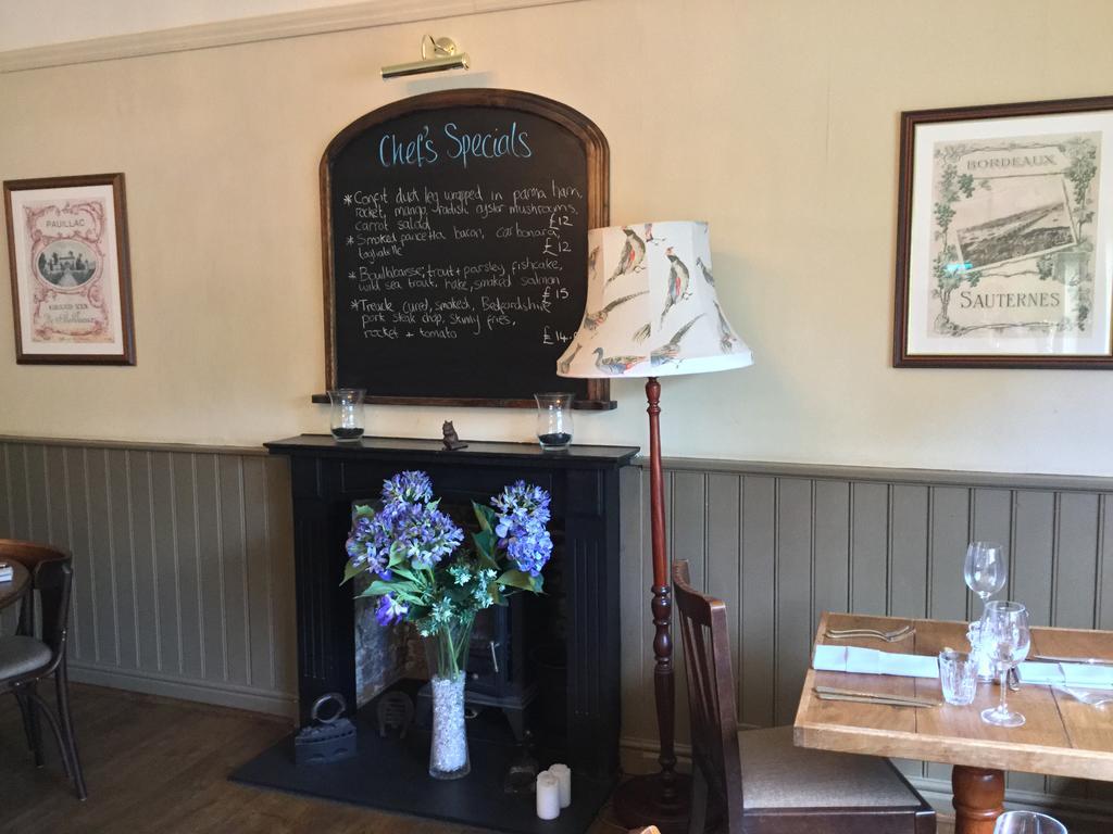 Three Tuns Ashwell Bed & Breakfast Exterior photo